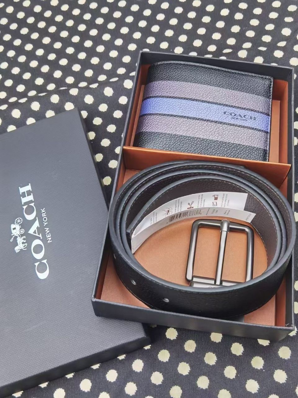 Coach Wallet and Belt Gift Set