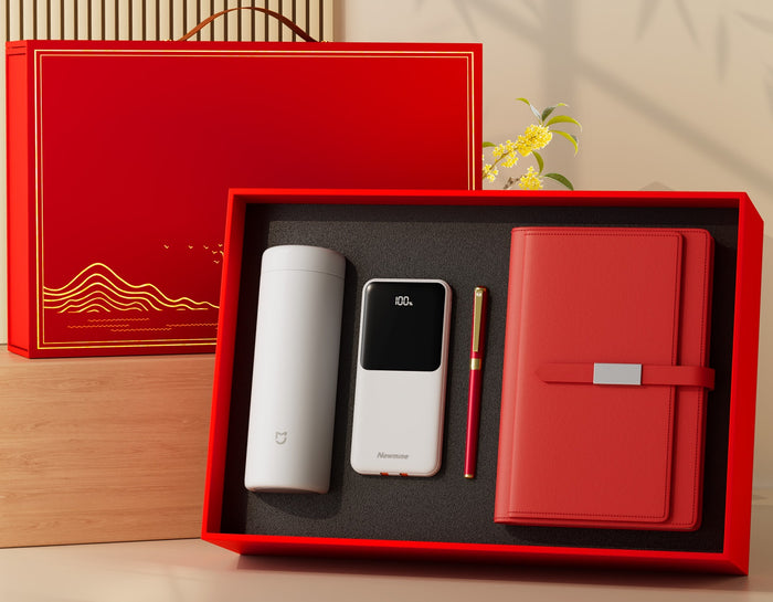Corporate Event Souvenirs 4-Piece Gift Set Red