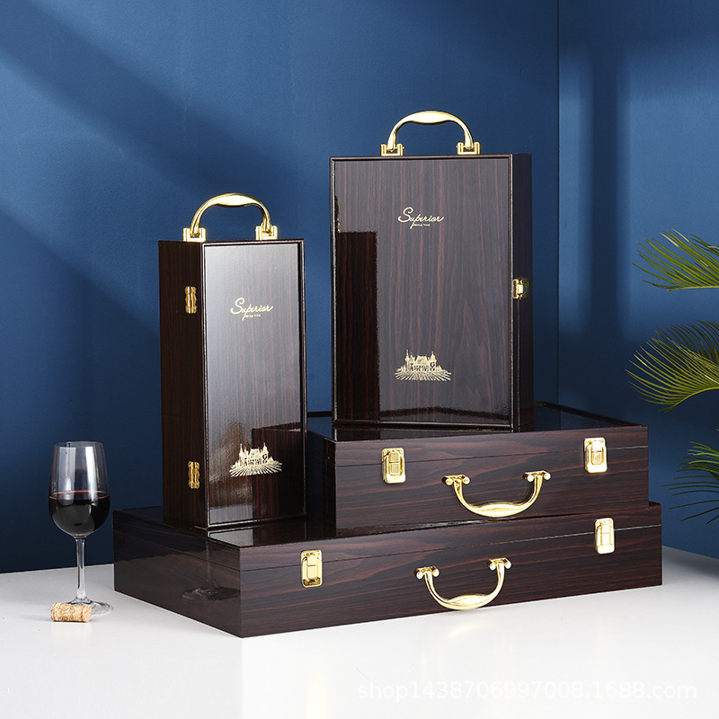 Luxury wine gift box with wine accessories set in Nigeria